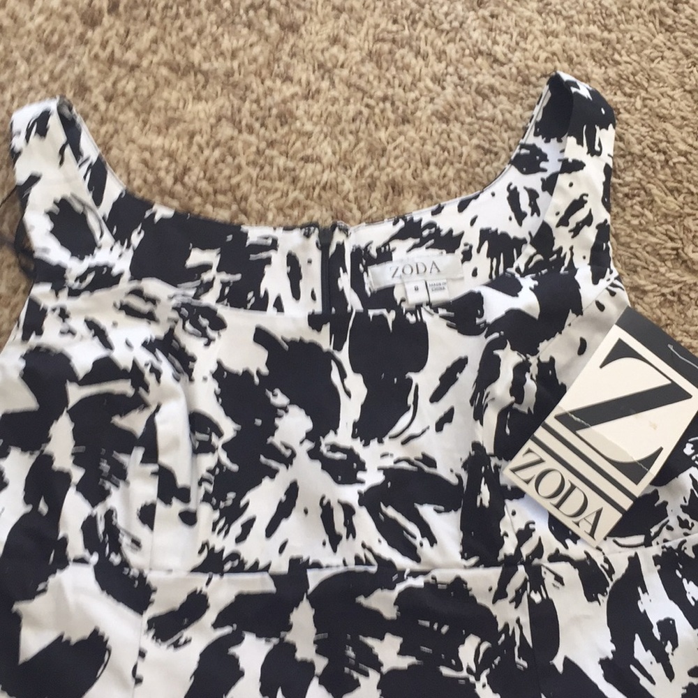 ๐NWT A-line Floral Dress- 8๐๐ปโโ๏ธ - Picture 2 of 4